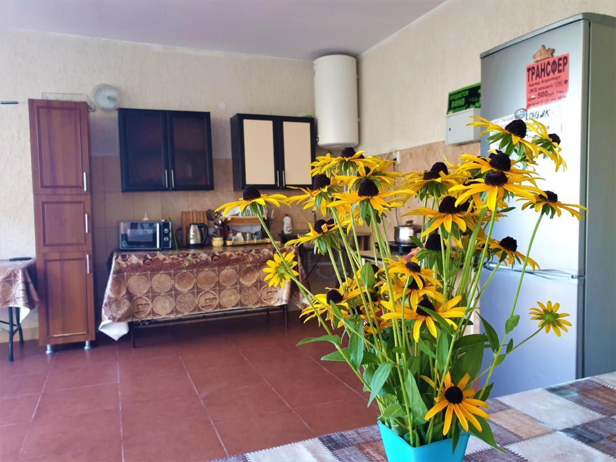 Guest House Lykhny Gagra Kültér fotó