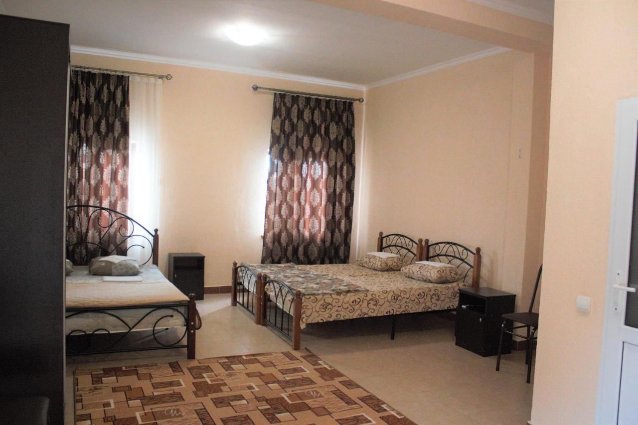 Guest House Lykhny Gagra Kültér fotó