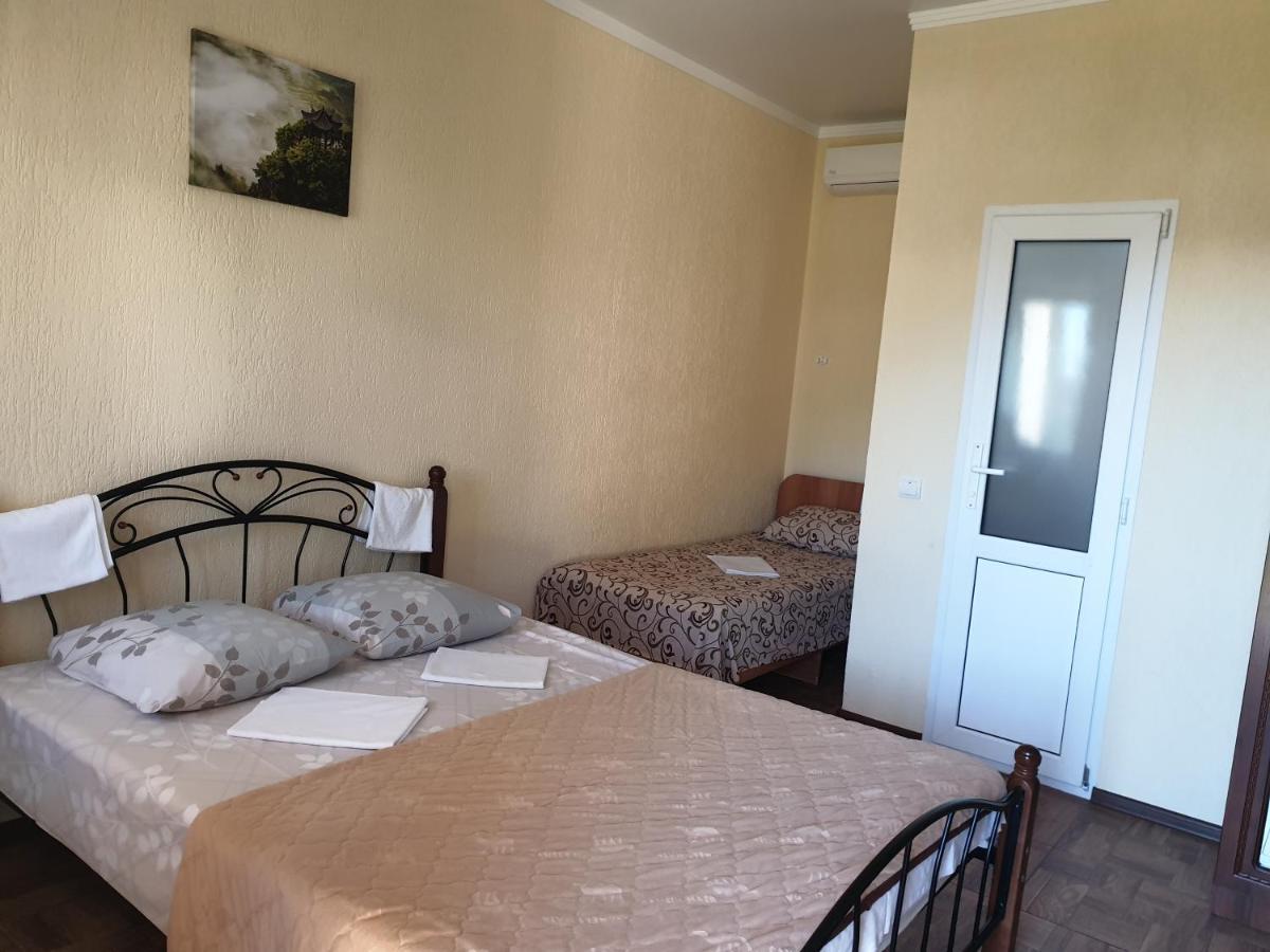 Guest House Lykhny Gagra Kültér fotó