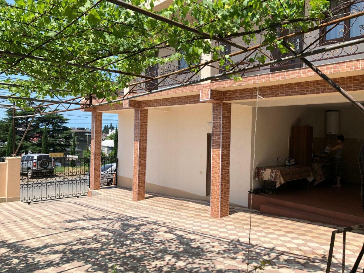 Guest House Lykhny Gagra Kültér fotó